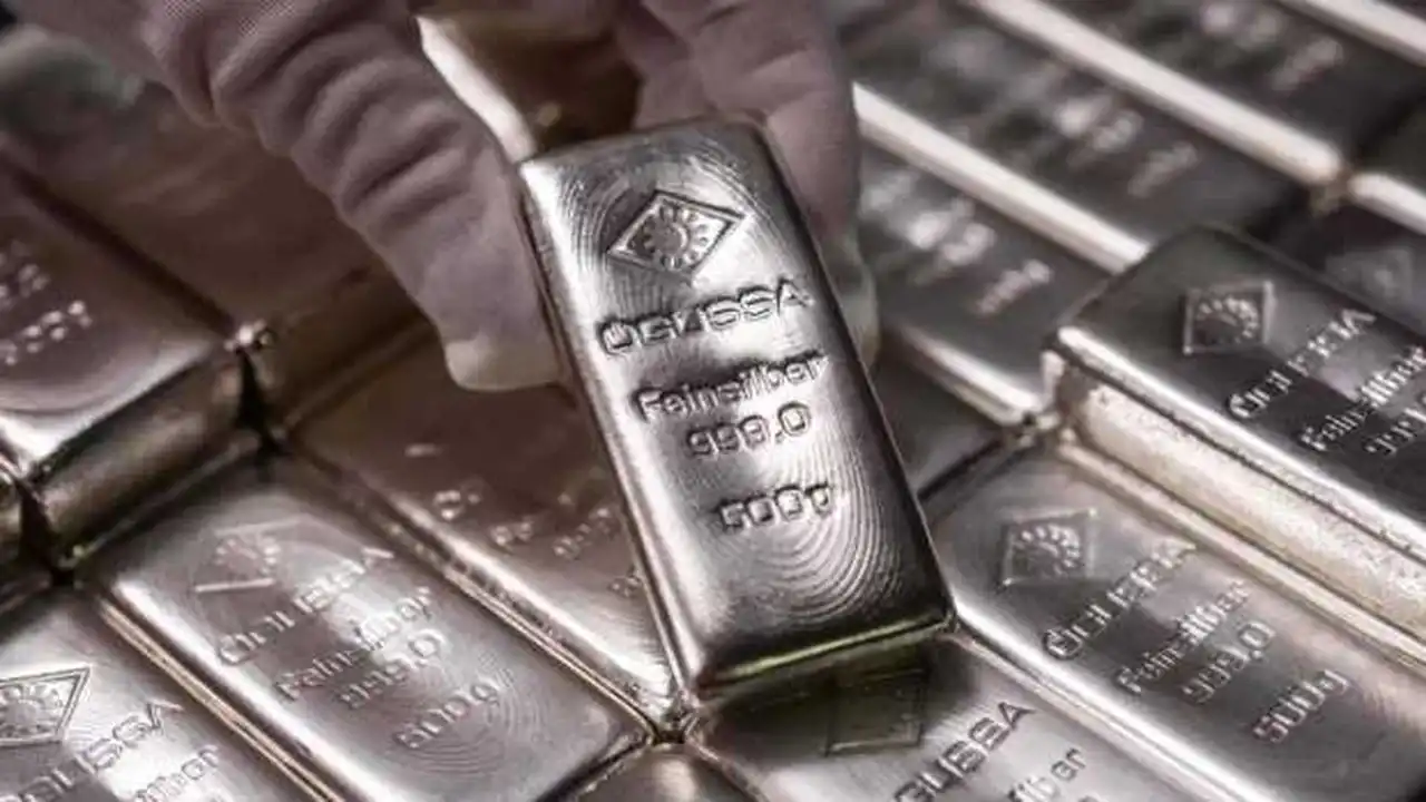 تذبذب طفيف يسيطر على معاملات أسعار الفضة بمصر في تداولات الاثنين 2 مارس